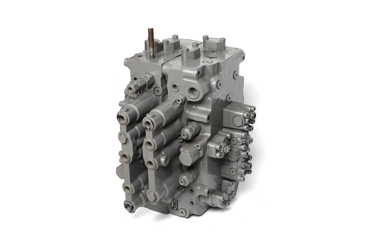 C0170-55947/4628664-Valve Assembly-KYB