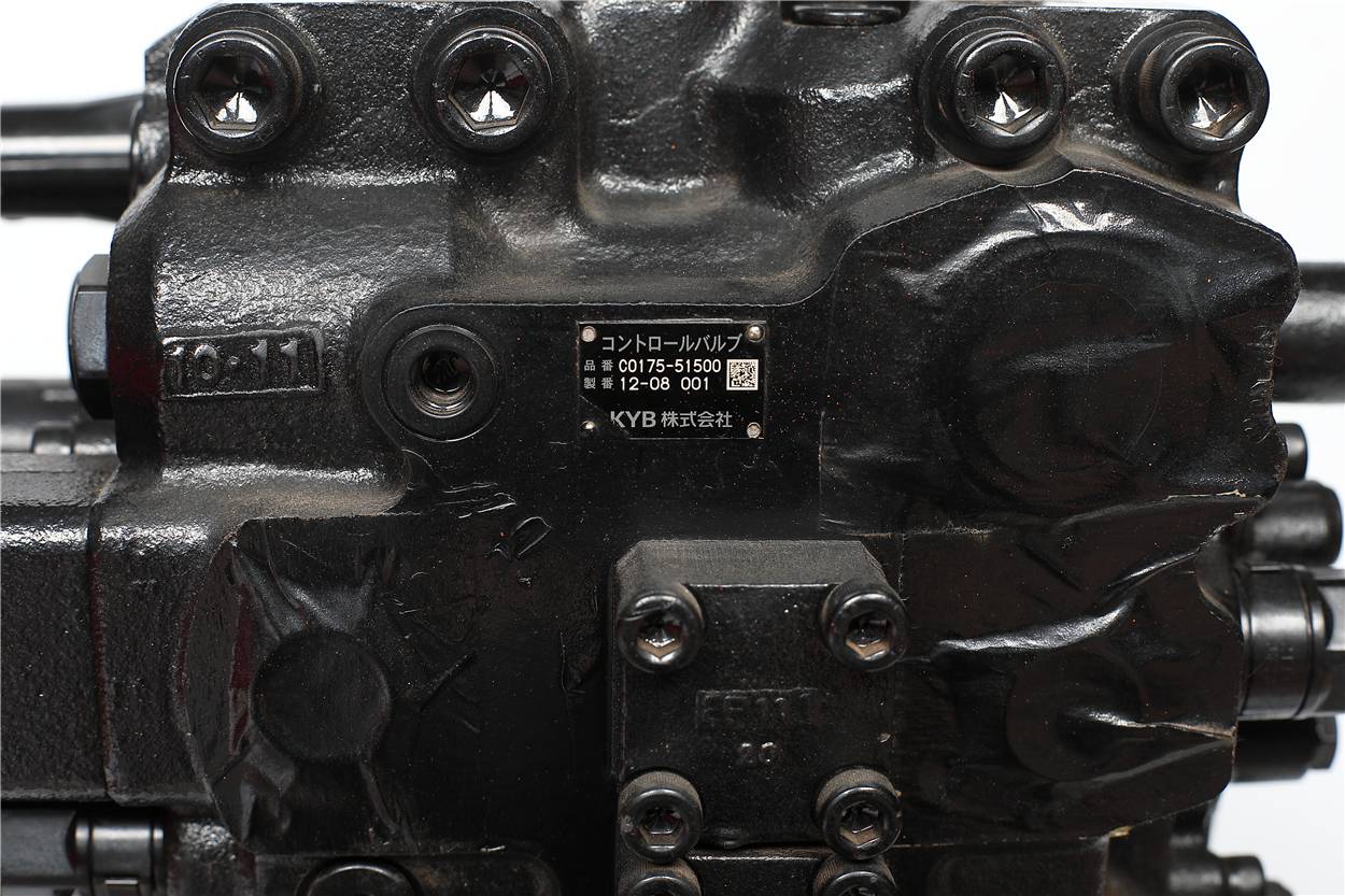 C0175-51500-Valve Assembly-KYB
