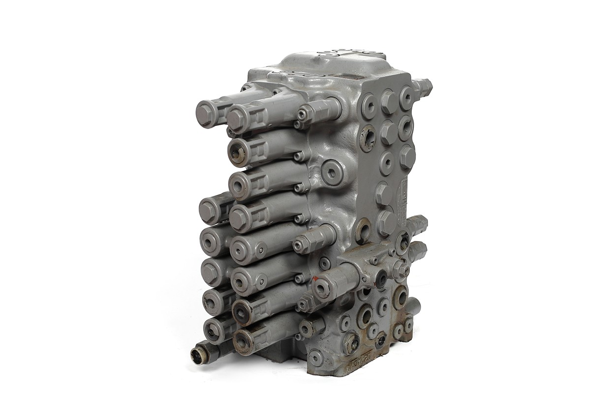 C0170-31214/4668697-Valve Assembly-KYB
