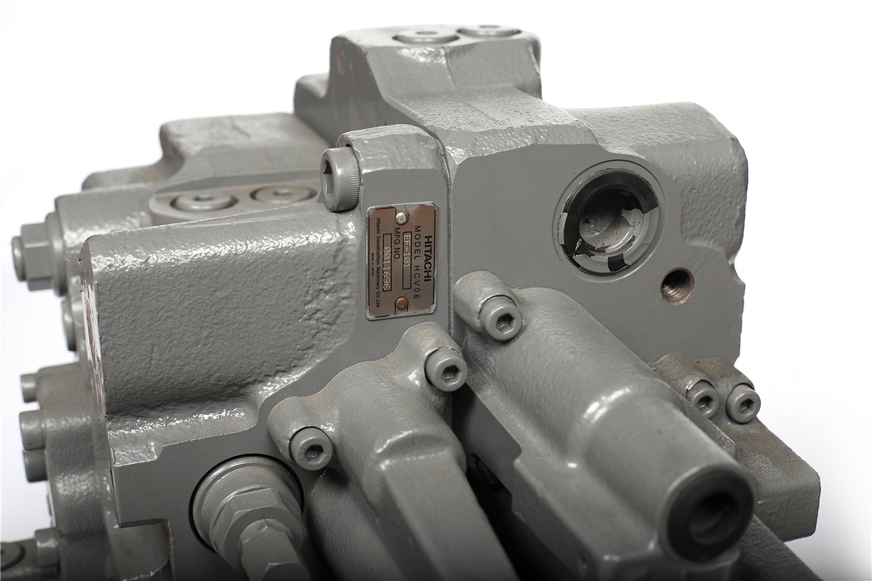 HCV06/EF-101/0011696-Valve Assembly-HITACHI