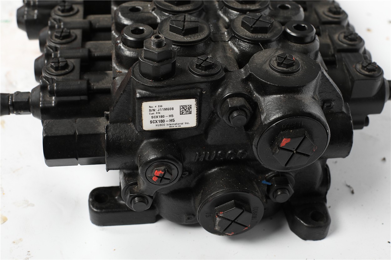 SCX180-H5-Valve Assembly-HUSCO