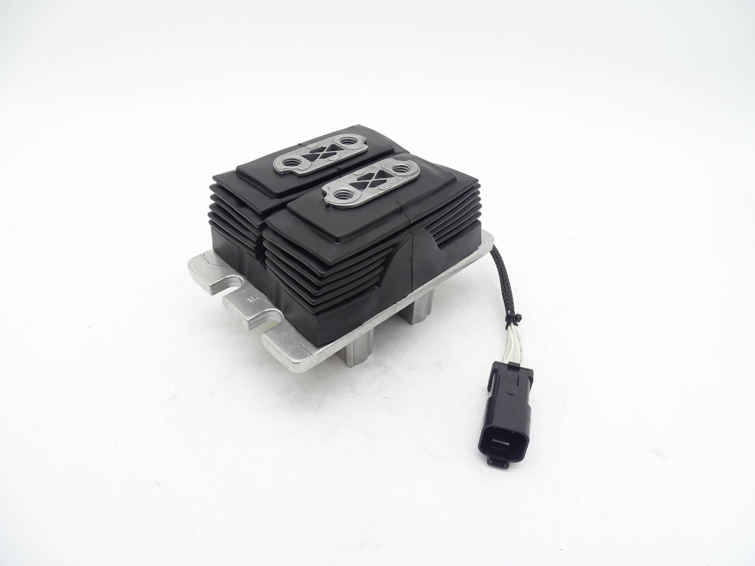 561-7001 Electronic Parts-Han Tang