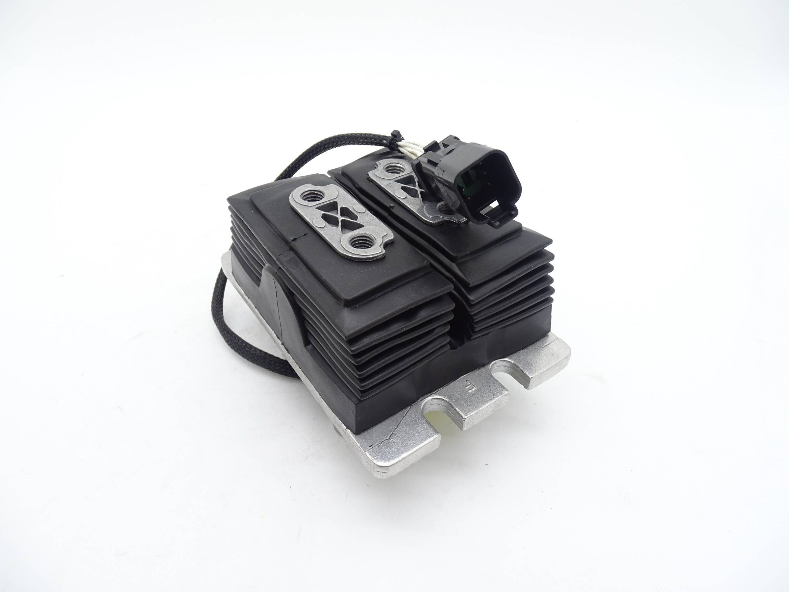 561-7001 Electronic Parts-Han Tang