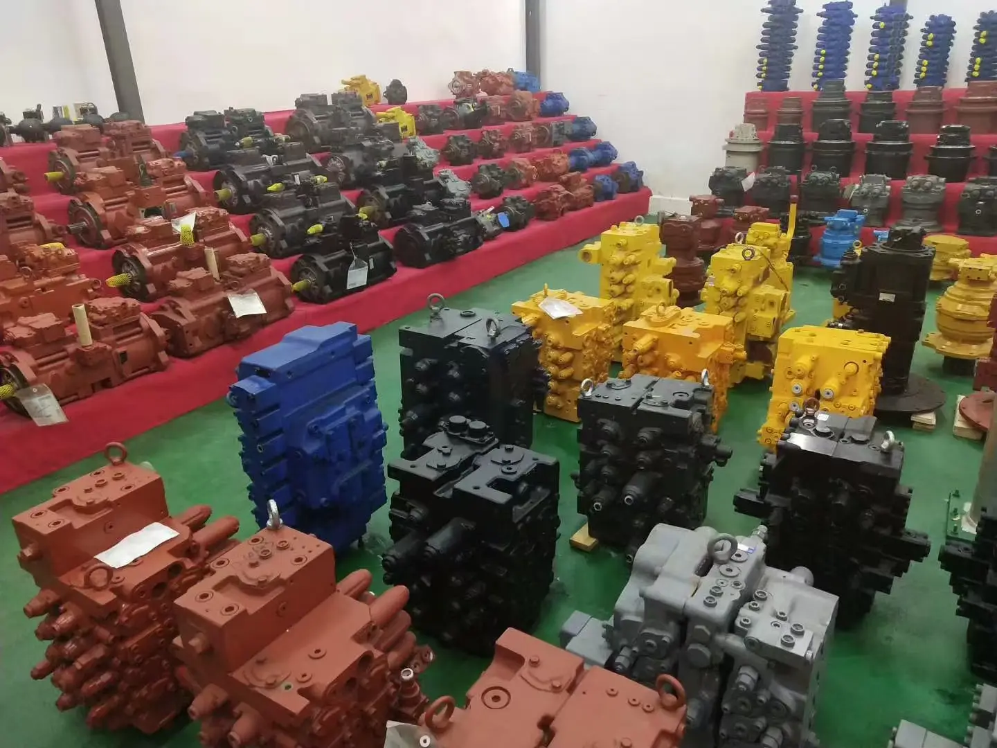 Major Components of an Excavator